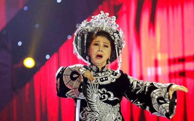 Tự tình cải lương: Trăm năm chìm nổi với đất Tự tình cải lương: Trăm năm chìm nổi với đất