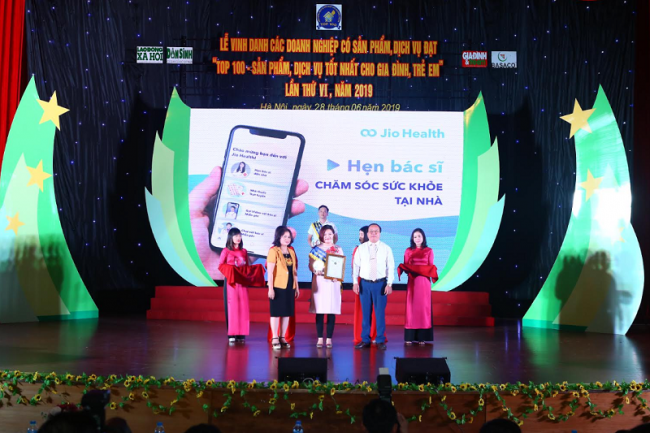 Jio Health nhận giải thưởng Top 100 sản phẩm, dịch vụ tốt nhất cho gia đình và trẻ em Jio Health nhận giải thưởng Top 100 sản phẩm, dịch vụ tốt nhất cho gia đình và trẻ em