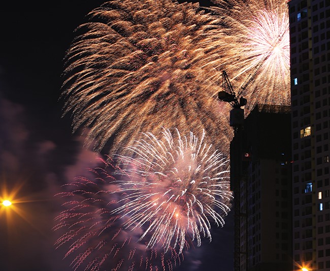 Khắp nơi chào đón năm mới Canh Tý Khắp nơi chào đón năm mới Canh Tý