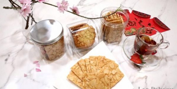 Bánh kẹo “nhà làm” dịp tết – không rẻ vẫn cháy hàng