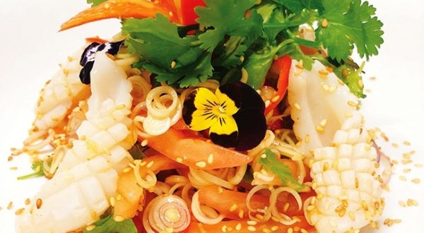 Giảm nhiệt mùa nóng với hai món gỏi khai vị dễ thực hiện