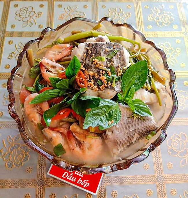 Canh chua cá lóc: món canh thơm mát, giải nhiệt mùa hè