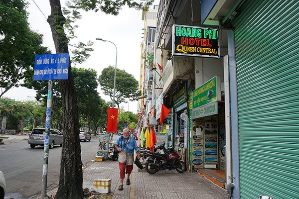 Công suất phòng chỉ 1%, khách sạn tại TPHCM khó xoay xở