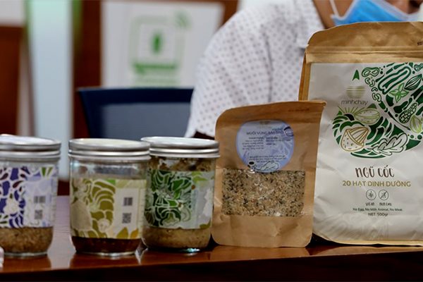 TPHCM chưa liên hệ được với 122 người mua pate Minh Chay