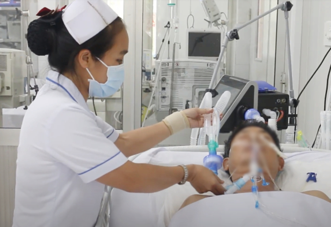 TPHCM: bệnh nhân thứ 10 ngộ độc pate Minh Chay đã nằm viện hơn 1 tháng TPHCM: bệnh nhân thứ 10 ngộ độc pate Minh Chay đã nằm viện hơn 1 tháng