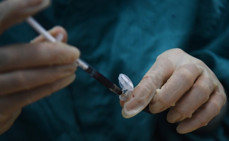 Sáng 12-11, Việt Nam không có ca nhiễm mới, 2-3 tuần nữa có thể tiêm vắc xin