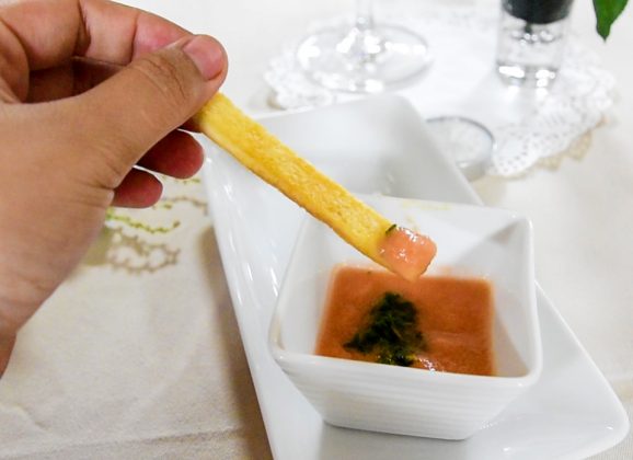 Những món ăn được lấy cảm hứng từ “7 nhà hàng đạt sao Michelin của đầu bếp vĩ đại Alain Ducasse.”