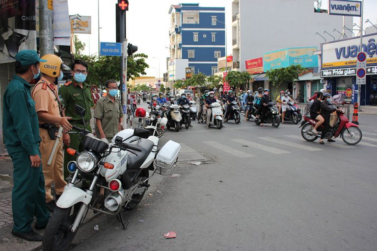 Chiều 31-5, giao thông đã ổn định tại các chốt phong tỏa ở Gò Vấp
