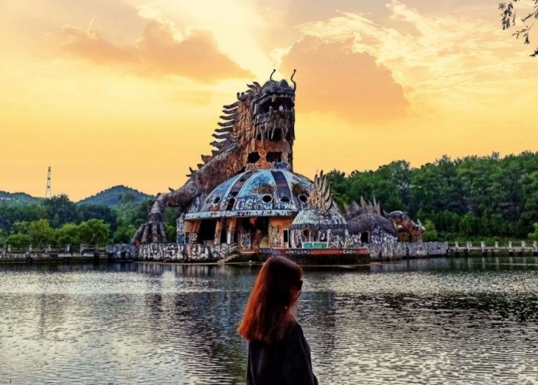 Hồ Thủy Tiên ma mị, hoang sơ giữ xứ Huế mộng mơ