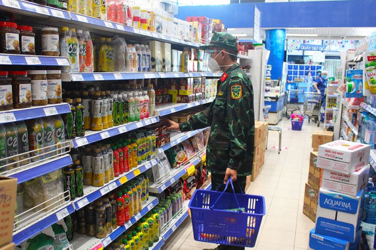 Nhiều bất cập khi “đi chợ hộ”, đặt combo hàng hóa