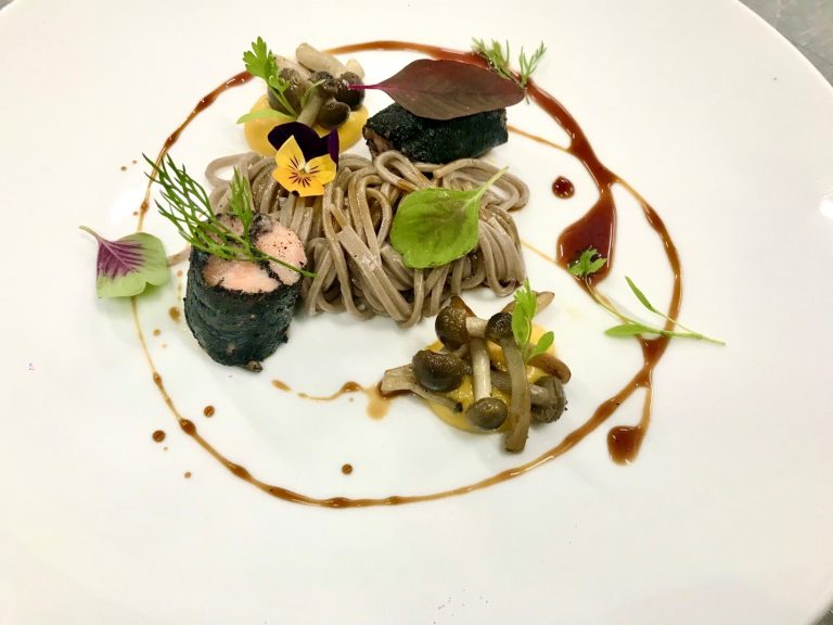 Khám phá 2 món ăn ngon từ thực phẩm của đại dương