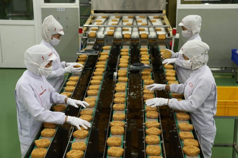 Mỗi nơi mỗi kiểu “bình thường mới” làm khó phục hồi sản xuất Mỗi nơi mỗi kiểu “bình thường mới” làm khó phục hồi sản xuất