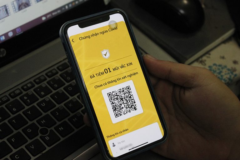 HCDC hướng dẫn cách cập nhật thông tin tiêm vắc-xin trên Sổ sức khỏe điện tử HCDC hướng dẫn cách cập nhật thông tin tiêm vắc-xin trên Sổ sức khỏe điện tử