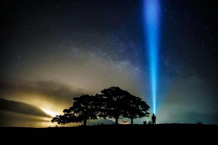 Dòng sông sao _ Phùng Quang Huy