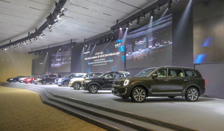 Kia Carnival vừa ra mắt thị trường Việt có gì mới?