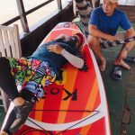 Anh em tranh thủ chợp mắt sau hành trình trải nghiệm đầy thú vị.