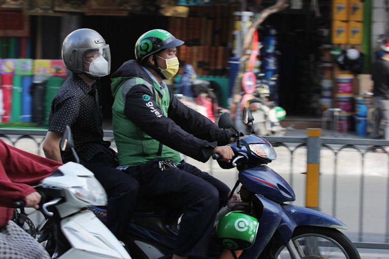 Xe ôm công nghệ: mừng lo đan xen ngày được chở khách Xe ôm công nghệ: mừng lo đan xen ngày được chở khách
