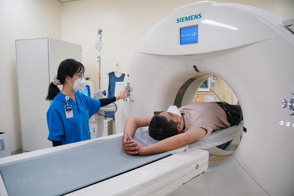 Người dân được hưởng bảo hiểm y tế khi khám hậu Covid-19 ở cơ sở y tế công lập