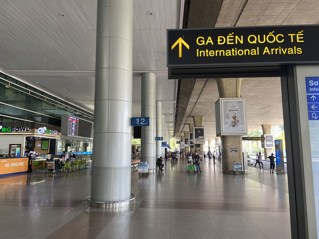 Ga quốc tế sân bay Tân Sơn Nhất - Minh Hoàng